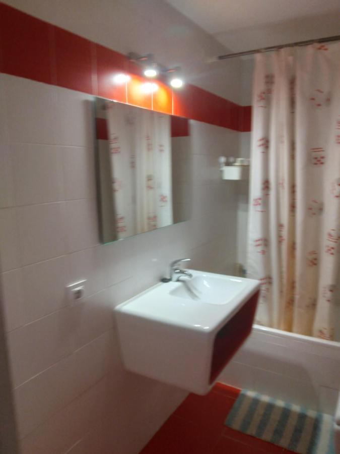 Piso Amplio Y Tranquilo En Marchena 아파트 외부 사진